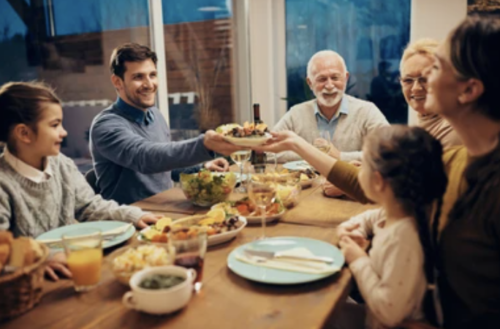 family dinner recovering addict